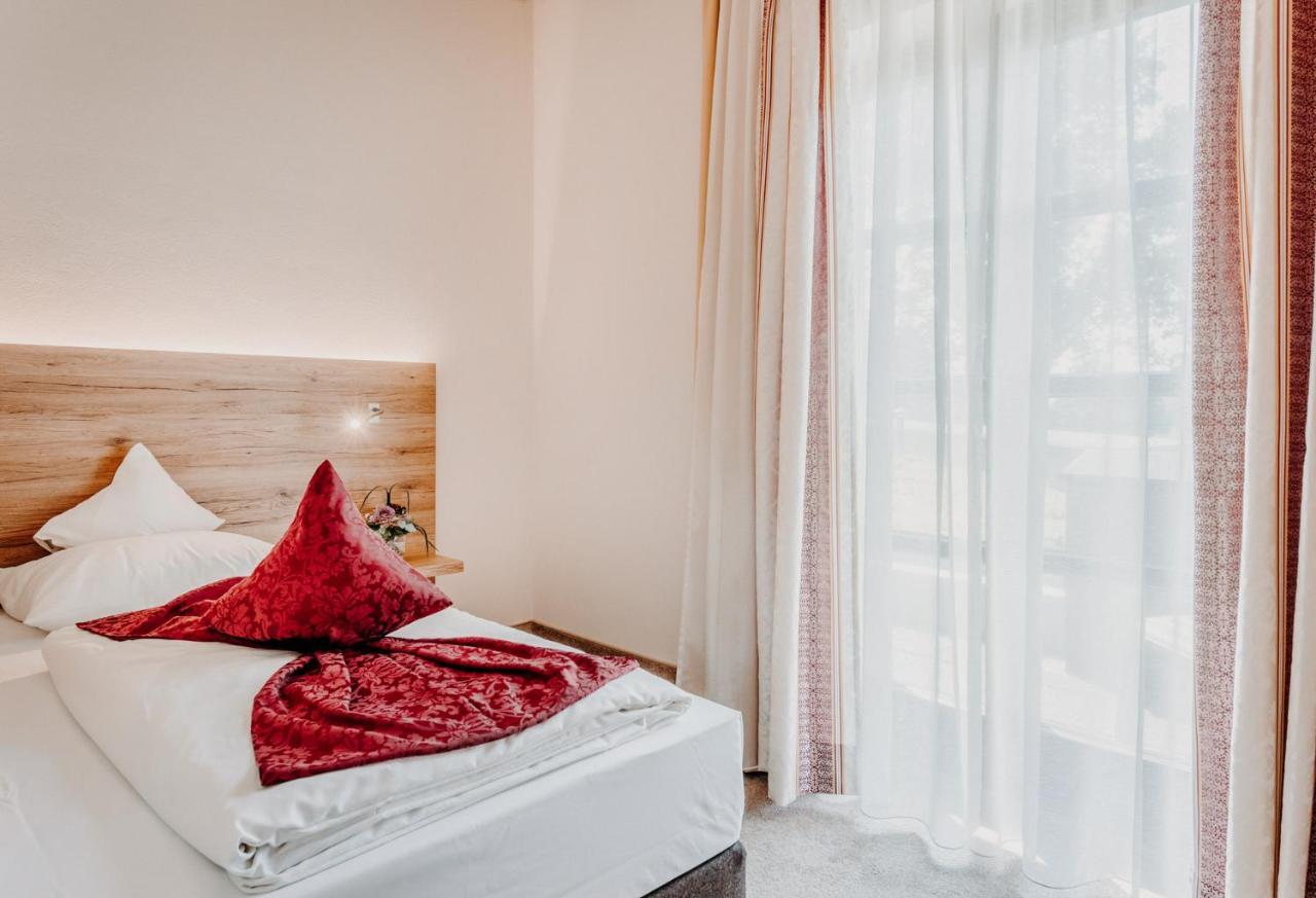 Der Eisvogel - Wellness- & Genusshotel Bad Gögging Екстериор снимка
