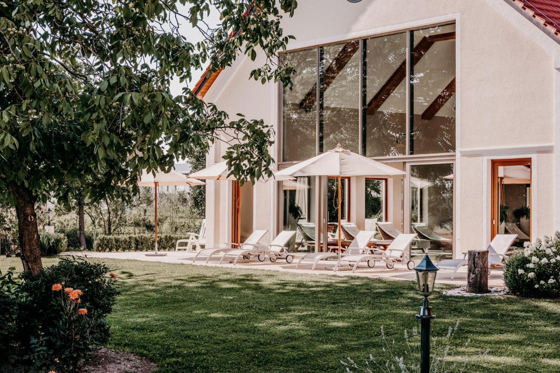Der Eisvogel - Wellness- & Genusshotel Bad Gögging Екстериор снимка