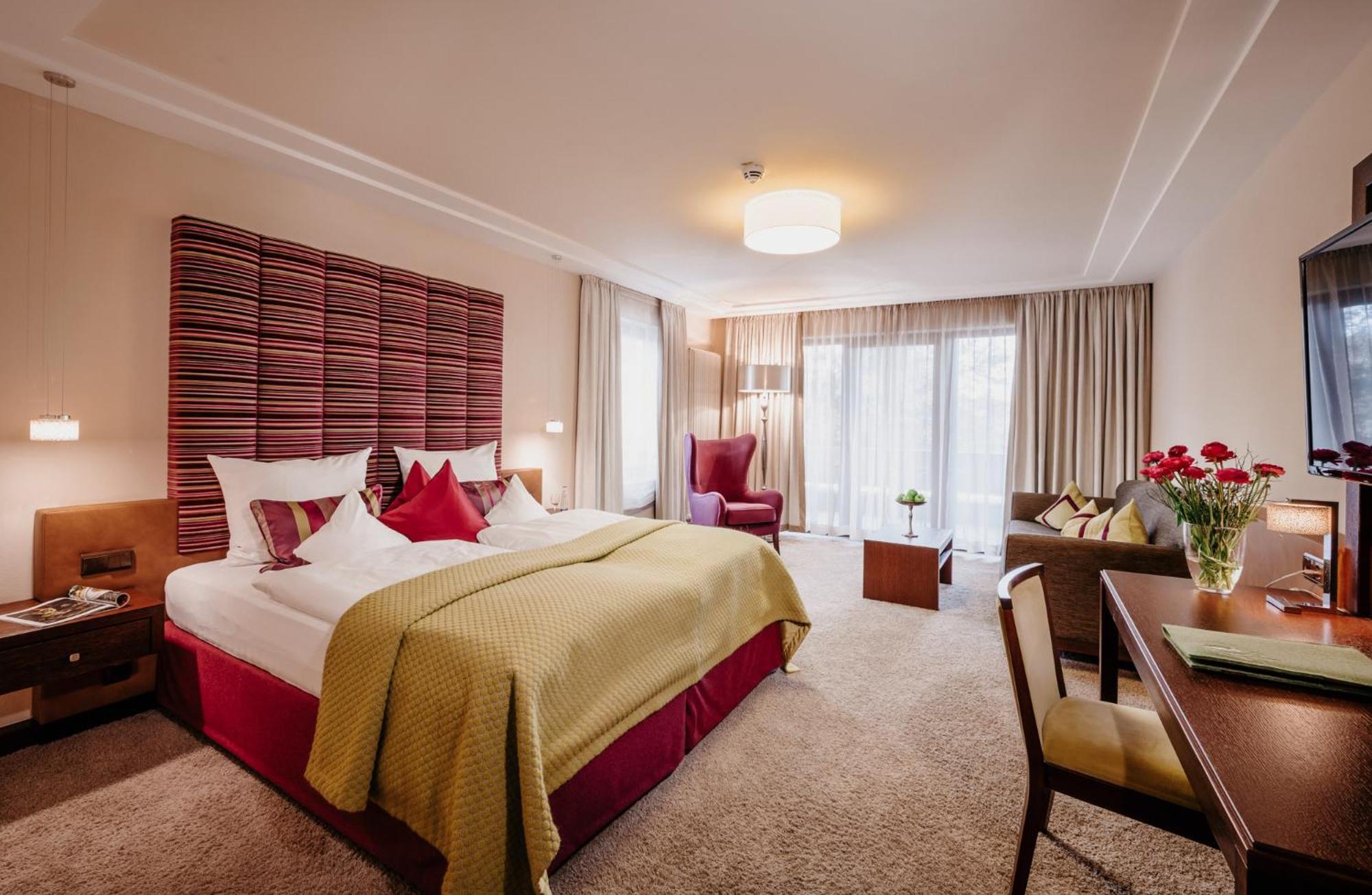 Der Eisvogel - Wellness- & Genusshotel Bad Gögging Екстериор снимка