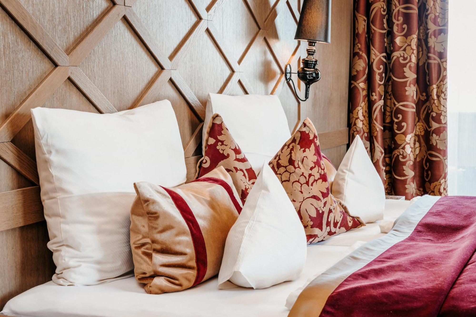 Der Eisvogel - Wellness- & Genusshotel Bad Gögging Екстериор снимка