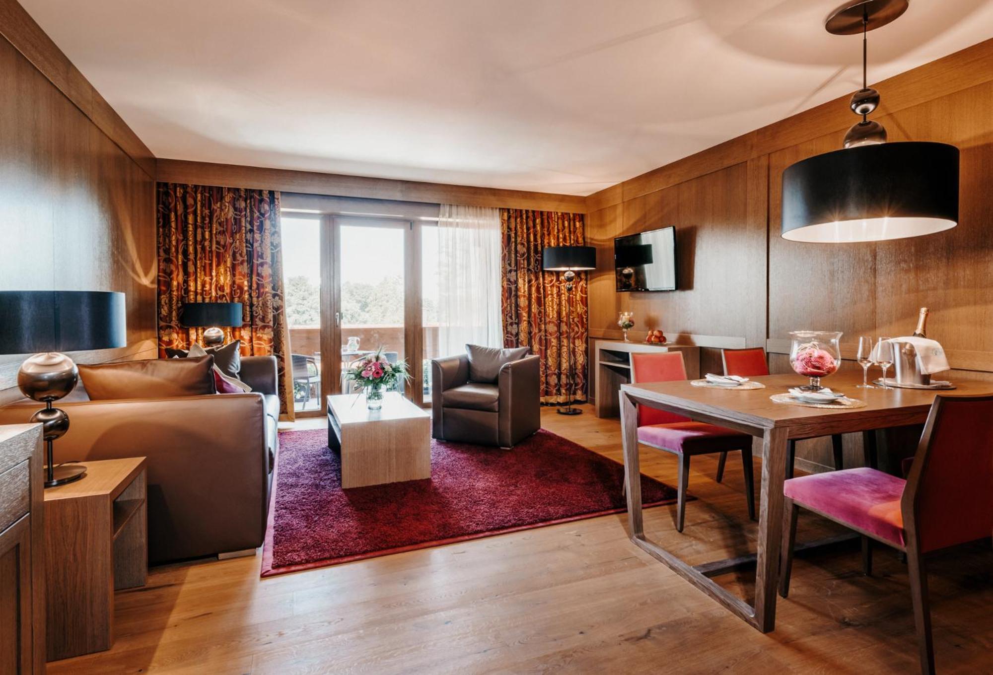 Der Eisvogel - Wellness- & Genusshotel Bad Gögging Екстериор снимка