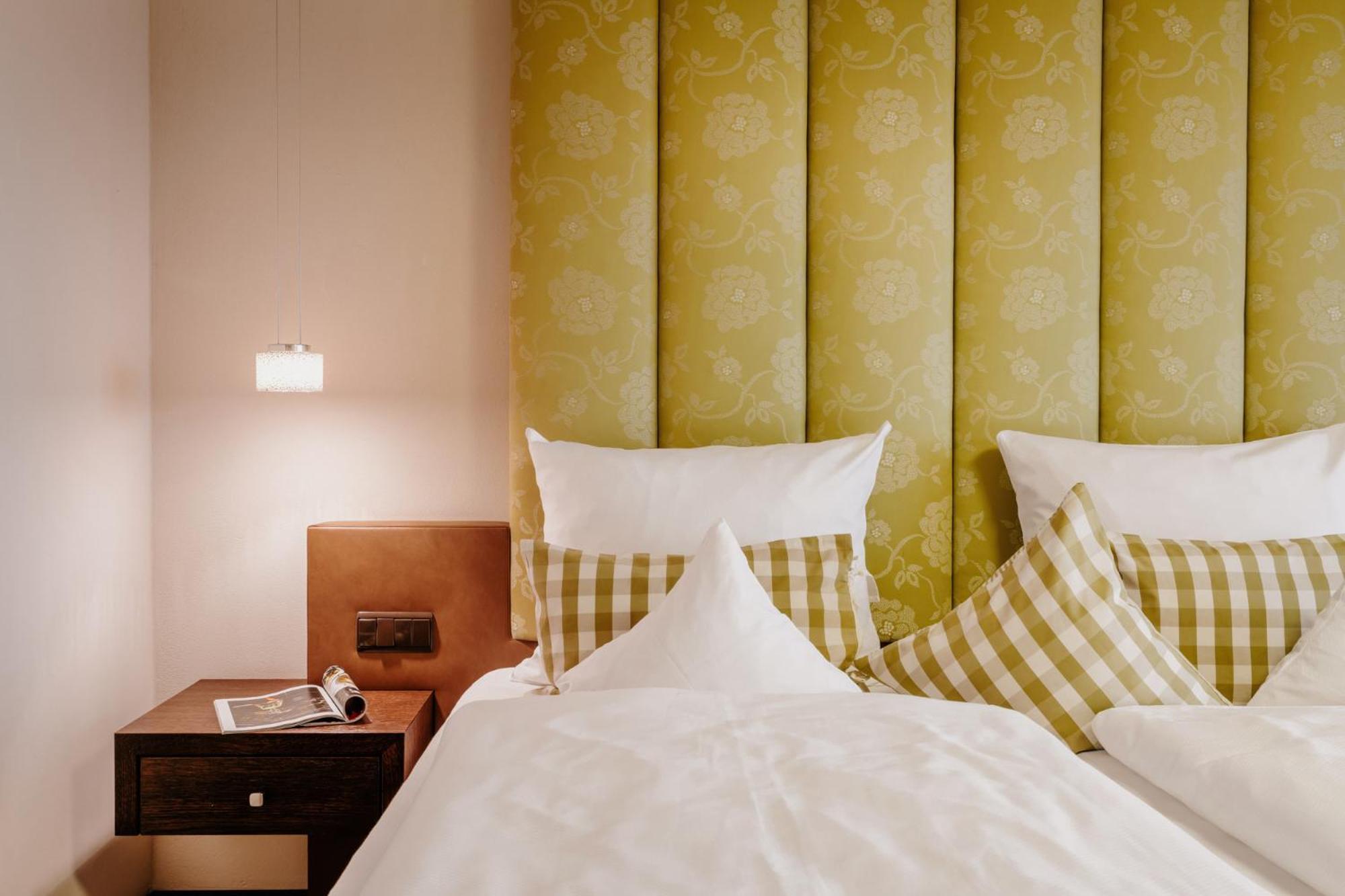 Der Eisvogel - Wellness- & Genusshotel Bad Gögging Екстериор снимка